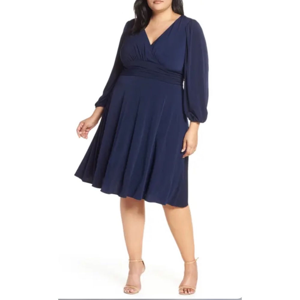 ELIZA J. NWT V-Neck Long Sleeve Fit & Flare Dress